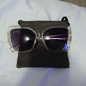 Elegant Clear Frame Sunglasses
